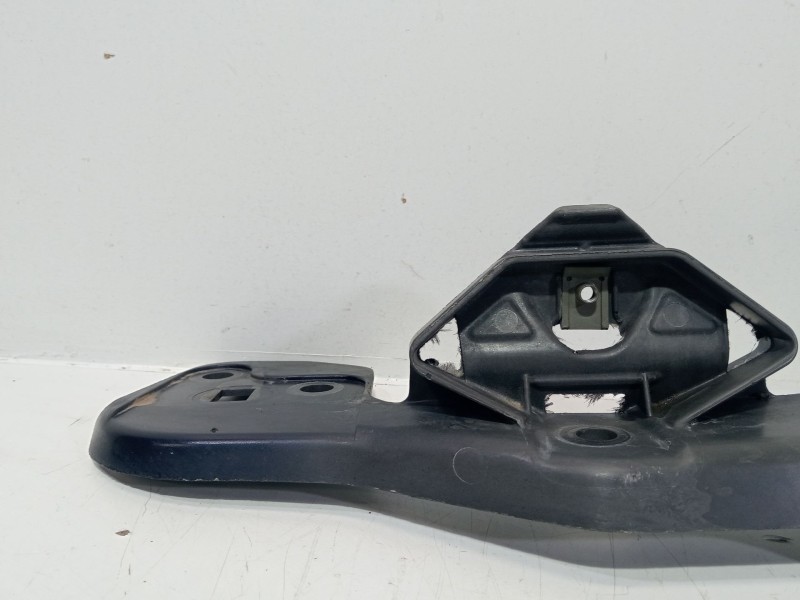 Recambio de moldura para renault laguna grandtour iii 2009 referencia OEM IAM 901270001R  