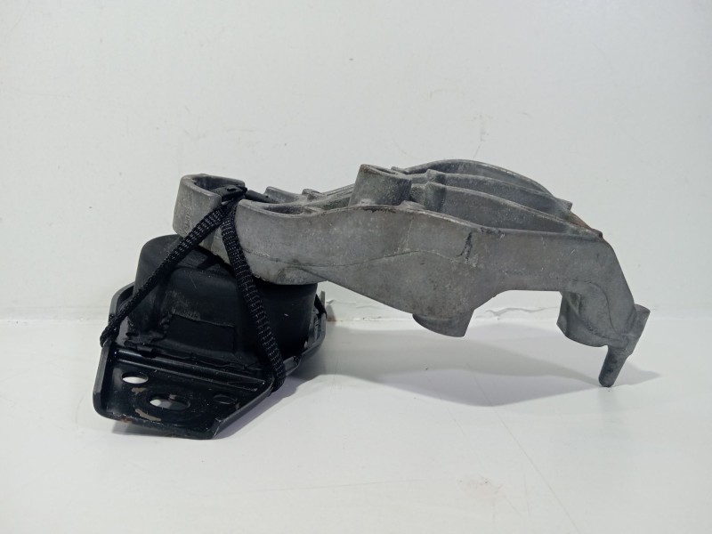 Recambio de soporte motor derecho para renault laguna grandtour iii 2009 referencia OEM IAM 112100003R  