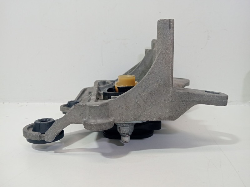 Recambio de soporte motor izquierdo para renault laguna grandtour iii 2009 referencia OEM IAM 112200006R  