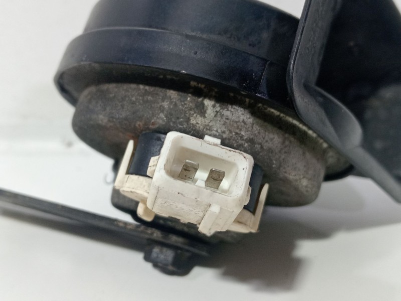 Recambio de claxon para renault laguna grandtour iii 2009 referencia OEM IAM A046522  