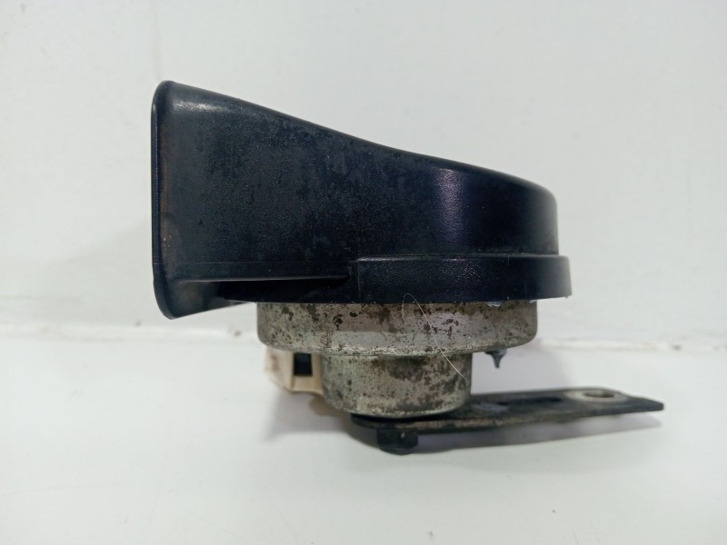 Recambio de claxon para renault laguna grandtour iii 2009 referencia OEM IAM A046522  