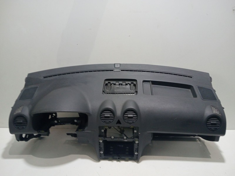 Recambio de salpicadero para volkswagen caddy ka/kb (2k) ecofuel kombi referencia OEM IAM 2k1858295  