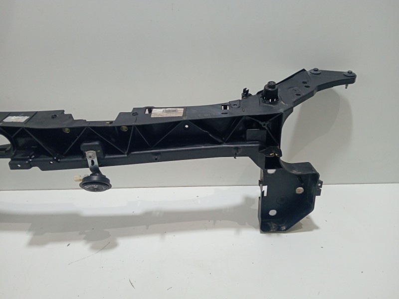 Recambio de frente para renault clio iii (br0/1, cr0/1) 1.2 16v (br02, br0j, br11, cr02, cr0j, cr11) referencia OEM IAM 62002901