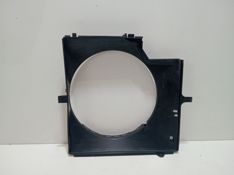 Recambio de envolvente electroventilador para land rover range rover iii (l322) 4.4 4x4 referencia OEM IAM 10519211  