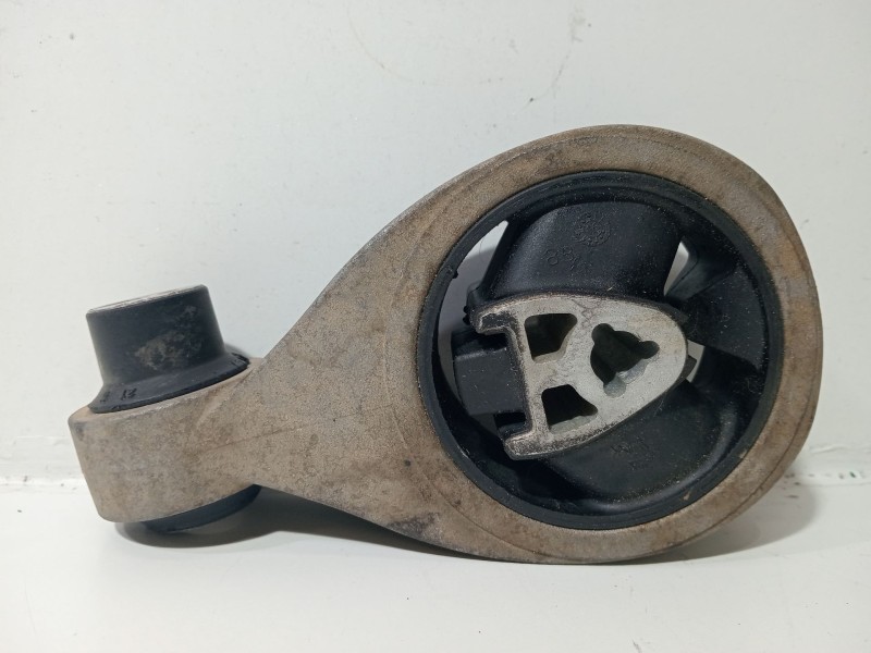 Recambio de soporte motor delantero para nissan qashqai (j10) acenta referencia OEM IAM 8200277221  