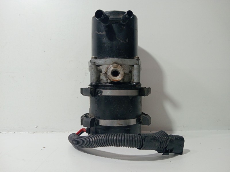 Recambio de bomba direccion para citroën saxo 1.5 d image referencia OEM IAM 183042610z  