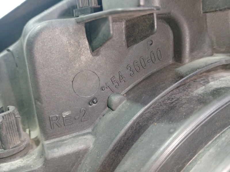 Recambio de faro derecho para mercedes-benz clase e (w211) e 220 cdi (211.006) referencia OEM IAM 15436000  