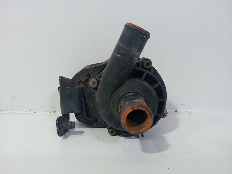 Recambio de bomba limpia para mercedes-benz clase e (w211) e 220 cdi (211.006) referencia OEM IAM A2118350028  