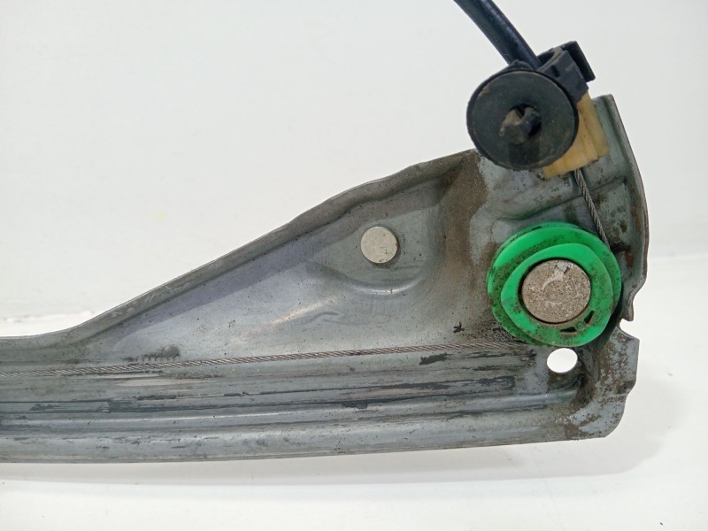 Recambio de elevalunas delantero izquierdo para renault laguna grandtour iii 2009 referencia OEM IAM 807010002R  