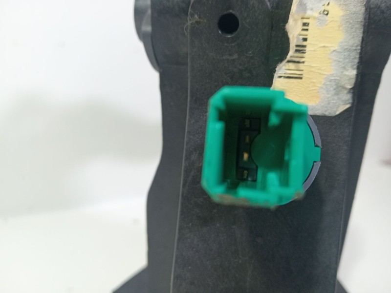 Recambio de pedal embrague para renault laguna grandtour iii 2009 referencia OEM IAM 09255210  