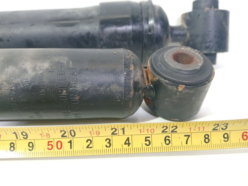 Recambio de juego amortiguadores trasero para renault laguna grandtour iii 2009 referencia OEM IAM 62100007R  