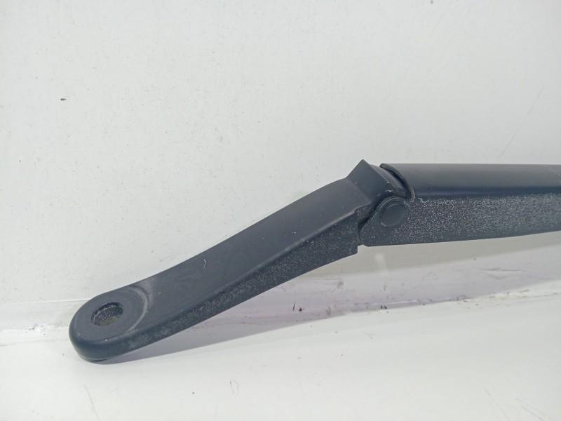 Recambio de brazo limpia delantero derecho para renault laguna grandtour iii 2009 referencia OEM IAM 80017267  