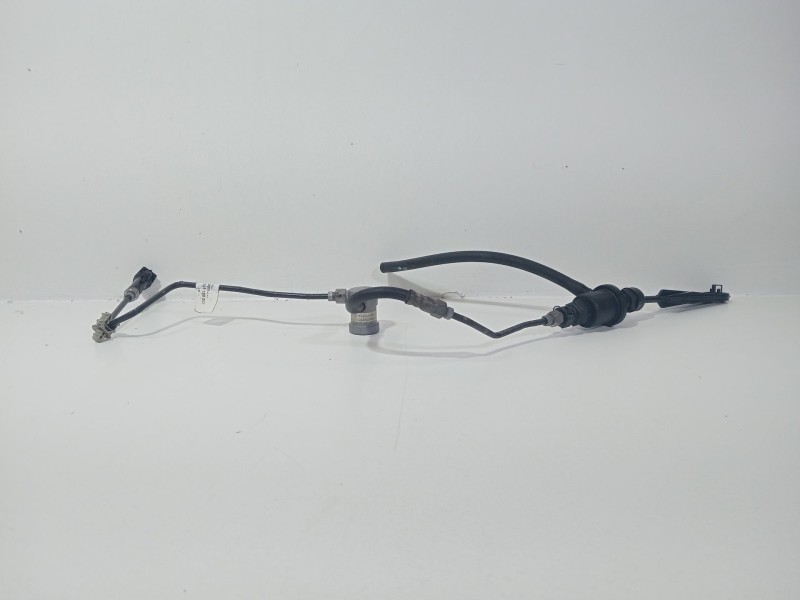 Recambio de bombin embrague para renault laguna grandtour iii 2009 referencia OEM IAM C0480008  