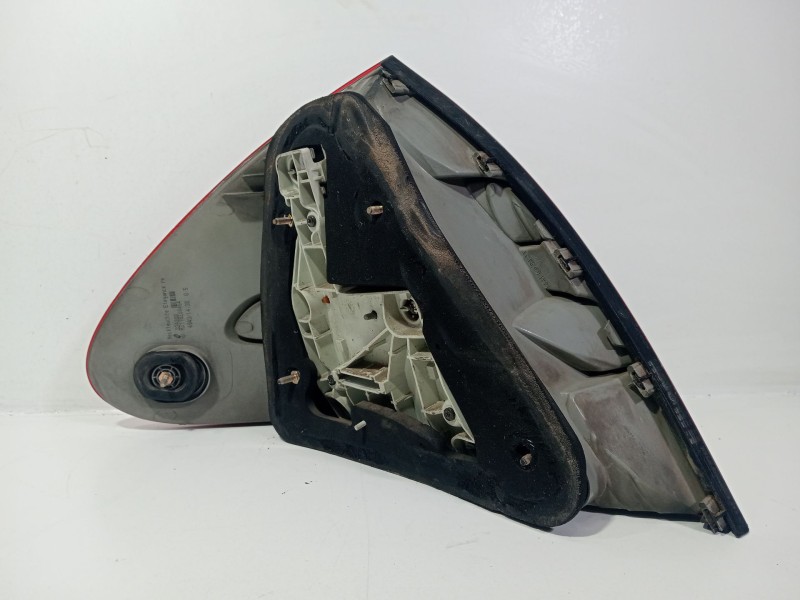 Recambio de piloto trasero derecho para mercedes-benz clase e (w211) e 220 cdi (211.006) referencia OEM IAM A2118200454  