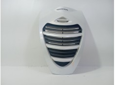 Recambio de moldura para honda ps ps 125i (jf17) referencia OEM IAM 64301KTZD000  