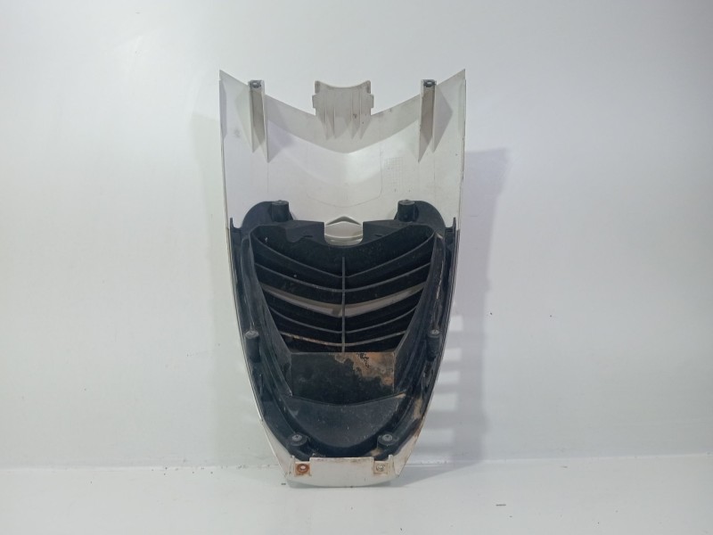 Recambio de moldura para honda ps ps 125i (jf17) referencia OEM IAM 64301KTZD000  