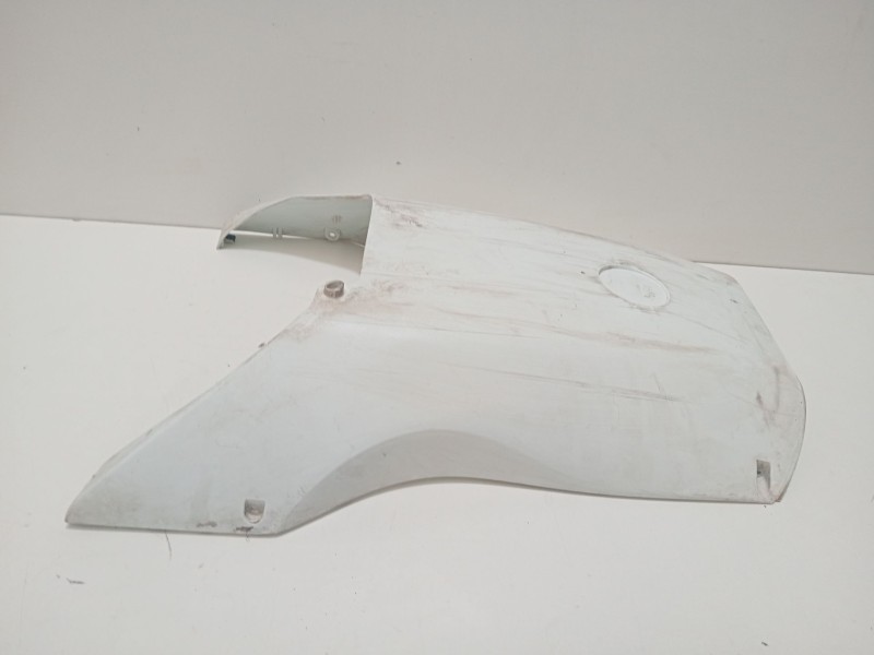 Recambio de moldura para honda ps ps 125i (jf17) referencia OEM IAM 64321KTZD000  