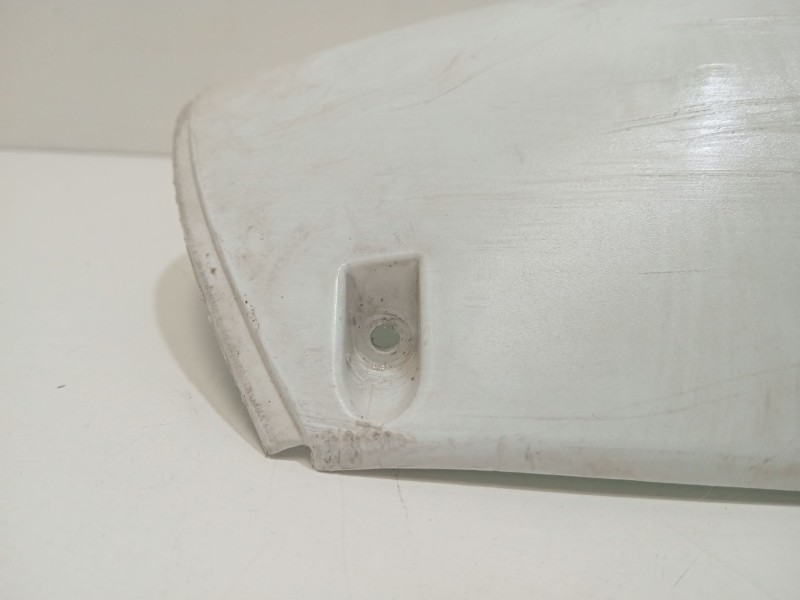 Recambio de moldura para honda ps ps 125i (jf17) referencia OEM IAM 64321KTZD000  