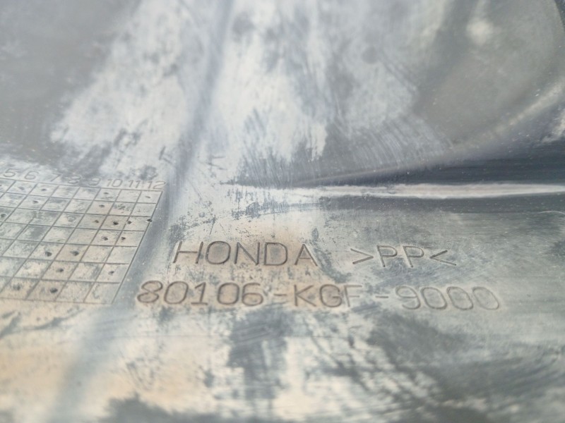 Recambio de guardabarros para honda ps ps 125i (jf17) referencia OEM IAM 80106KGI9000  