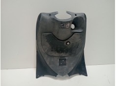 Recambio de moldura para honda ps ps 125i (jf17) referencia OEM IAM 81131KTZD000  