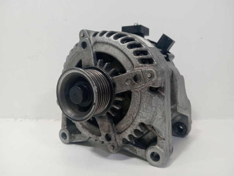 Recambio de alternador para bmw 2 active tourer (f45) 218 d referencia OEM IAM 1042118181  