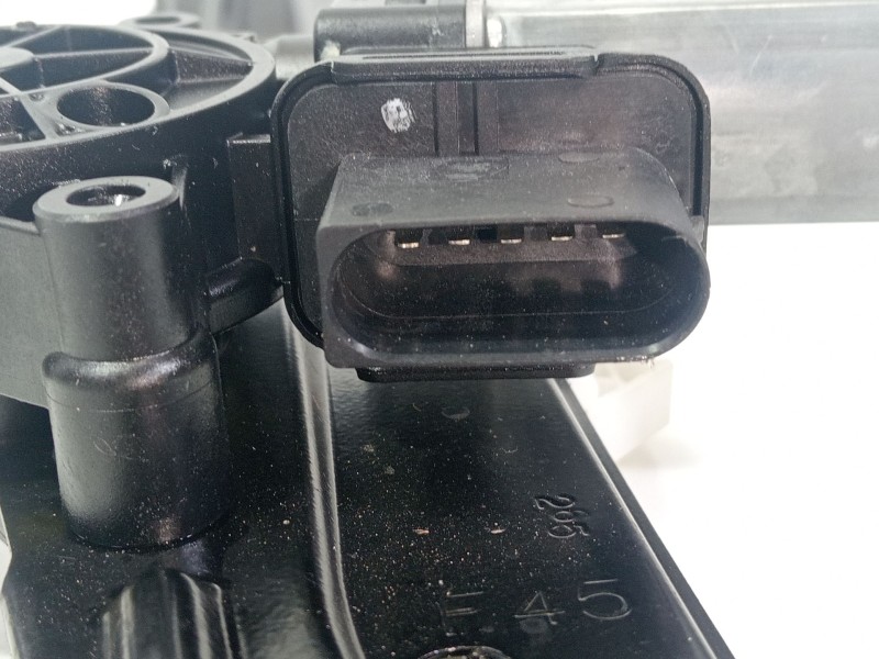 Recambio de elevalunas trasero derecho para bmw 2 active tourer (f45) 218 d referencia OEM IAM 729638608  