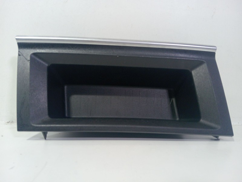 Recambio de porta objetos para bmw 2 active tourer (f45) 218 d referencia OEM IAM 2 Active Tourer (F45) 218 d 2013 - 2021 1995.0