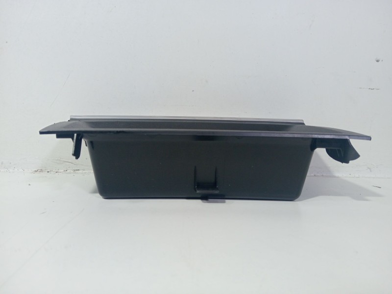 Recambio de porta objetos para bmw 2 active tourer (f45) 218 d referencia OEM IAM 2 Active Tourer (F45) 218 d 2013 - 2021 1995.0