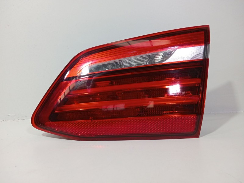 Recambio de piloto trasero derecho interior para bmw 2 active tourer (f45) 218 d referencia OEM IAM 7311042  