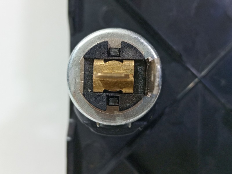 Recambio de moldura para bmw 2 active tourer (f45) 218 d referencia OEM IAM 14065410  