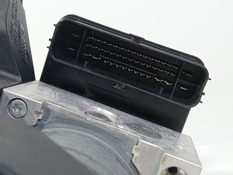 Recambio de abs para bmw 2 active tourer (f45) 218 d referencia OEM IAM 6878051  