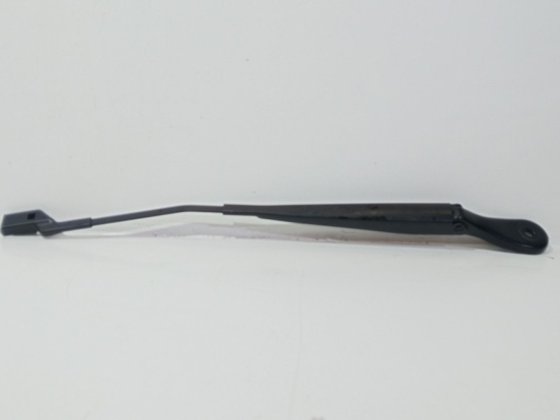 Recambio de brazo limpia delantero izquierdo para bmw 2 active tourer (f45) 218 d referencia OEM IAM 733596308  