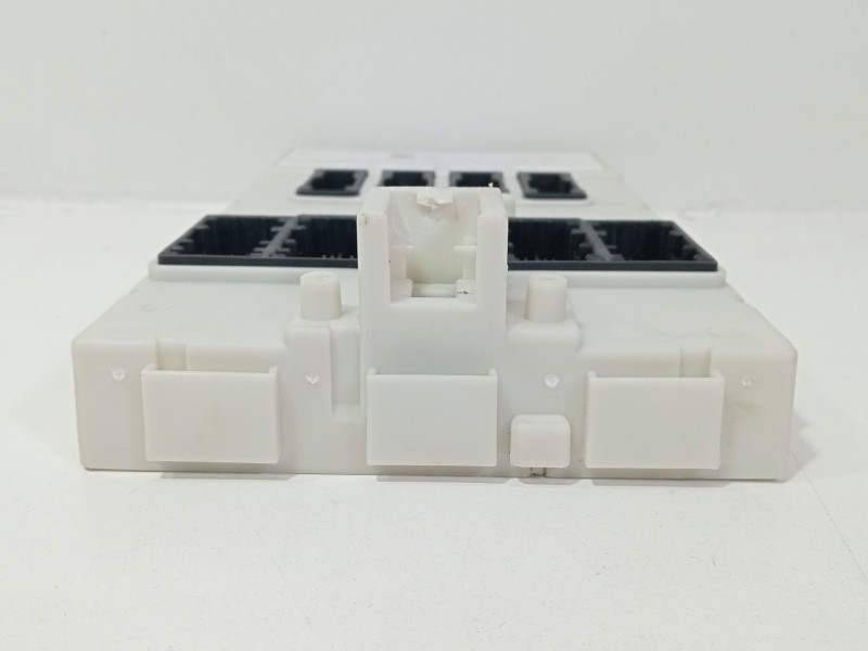 Recambio de caja reles / fusibles para bmw 2 active tourer (f45) 218 d referencia OEM IAM 5924009297  