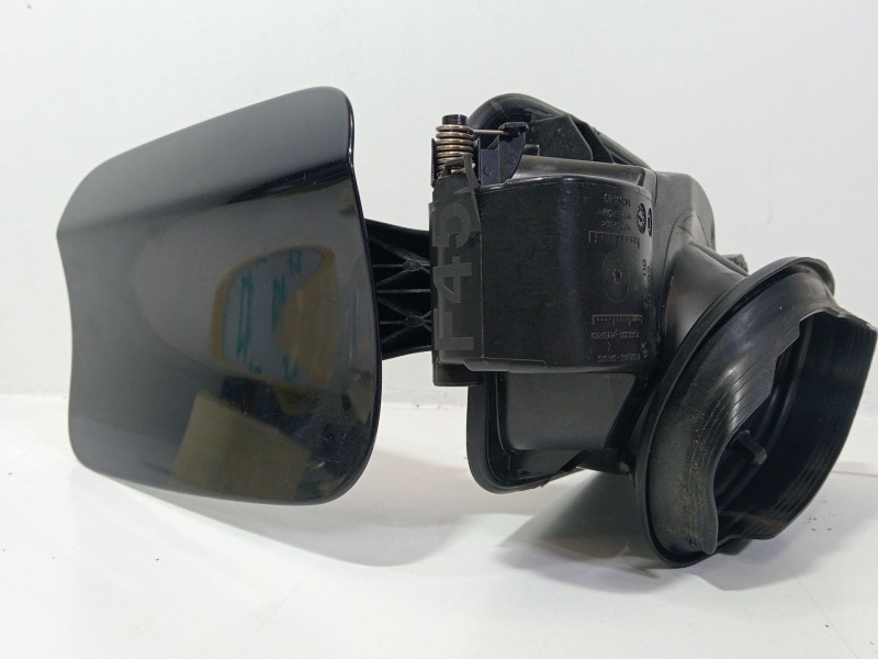 Recambio de tapa exterior combustible para bmw 2 active tourer (f45) 218 d referencia OEM IAM 7302255  