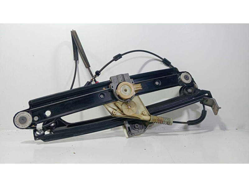 Recambio de elevalunas delantero izquierdo para bmw serie 1 cabrio (e88) 120i referencia OEM IAM SERIE 1 CABRIO (E88) 120i 2007 