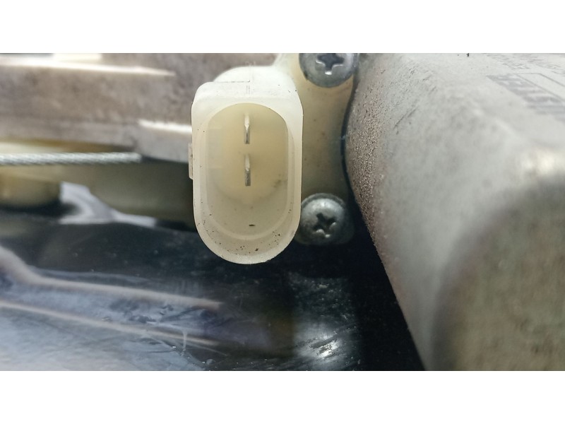 Recambio de elevalunas trasero izquierdo para bmw serie 1 cabrio (e88) 120i referencia OEM IAM 716559304  