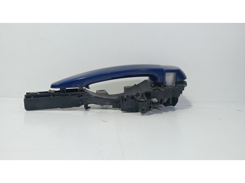 Recambio de maneta exterior delantera izquierda para bmw serie 1 cabrio (e88) 120i referencia OEM IAM SERIE 1 CABRIO (E88) 120i 