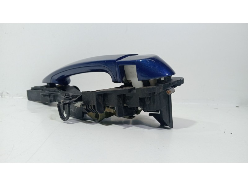 Recambio de maneta exterior delantera izquierda para bmw serie 1 cabrio (e88) 120i referencia OEM IAM SERIE 1 CABRIO (E88) 120i 