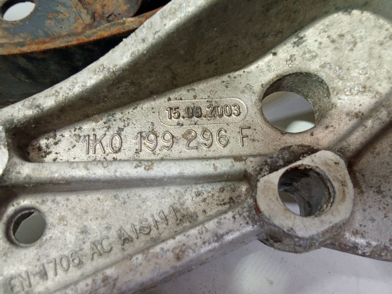 Recambio de brazo suspension inferior delantero derecho para volkswagen caddy ka/kb (2k) ecofuel kombi referencia OEM IAM 1K0199