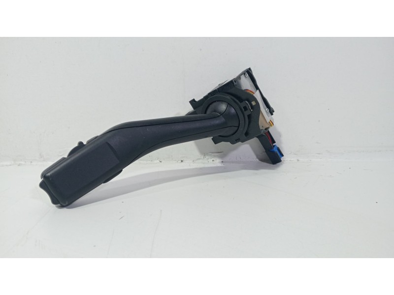 Recambio de mando limpia para volkswagen caddy ka/kb (2k) ecofuel kombi referencia OEM IAM 1K0953519  