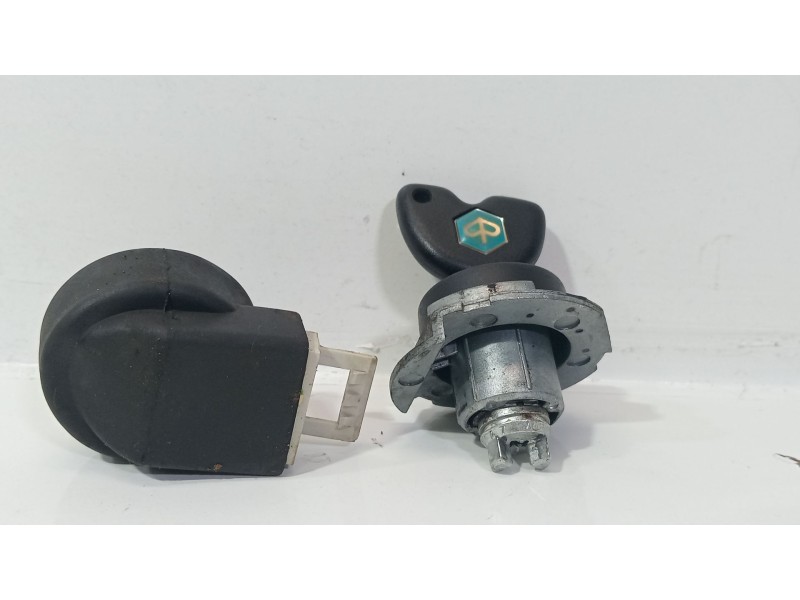 Recambio de conmutador de arranque para piaggio x7 x7 125 (m62) referencia OEM IAM X7 X7 125 (M62) 2008 - 2012 124.0  