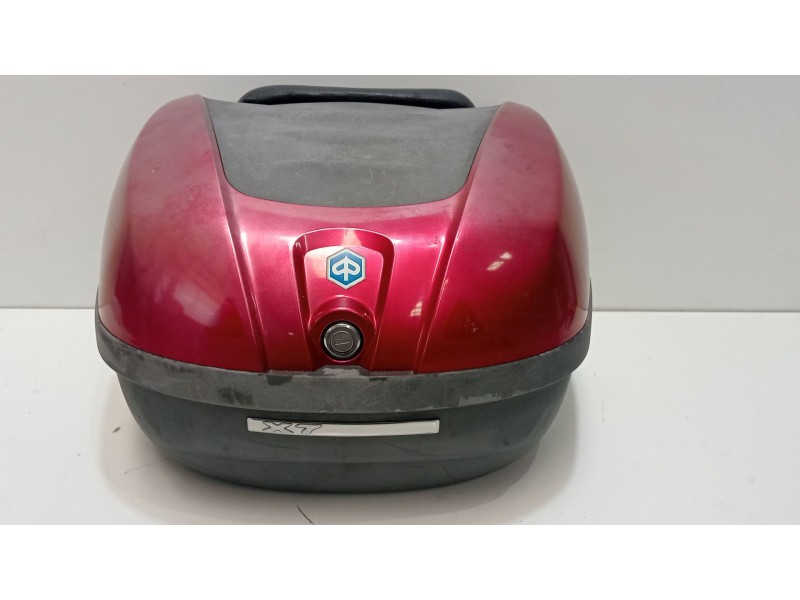 Recambio de porta objetos para piaggio x7 x7 125 (m62) referencia OEM IAM X7 X7 125 (M62) 2008 - 2012 124.0  