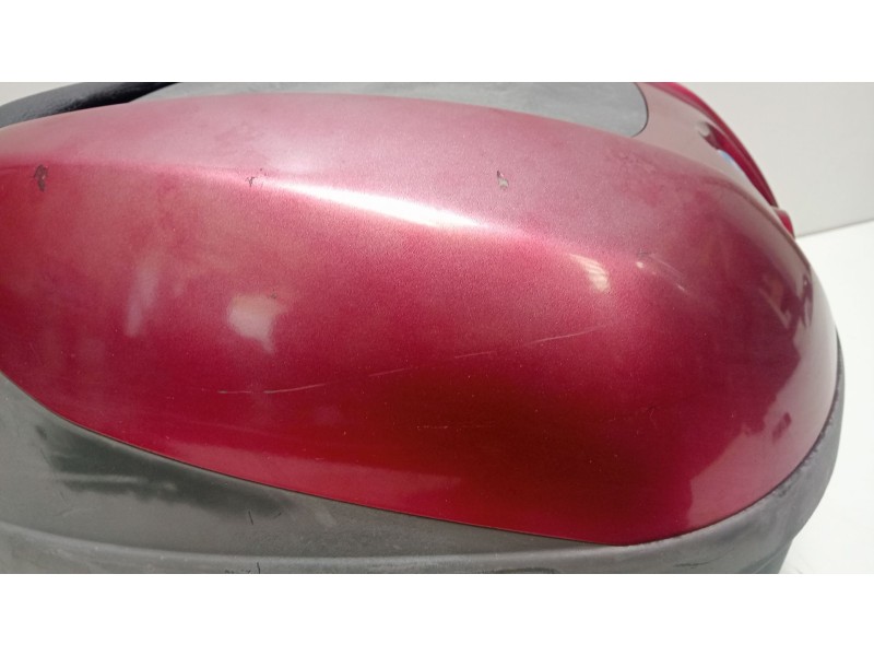 Recambio de porta objetos para piaggio x7 x7 125 (m62) referencia OEM IAM X7 X7 125 (M62) 2008 - 2012 124.0  