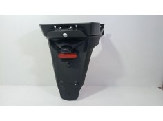 Recambio de portamatriculas para piaggio x7 x7 125 (m62) referencia OEM IAM 653825