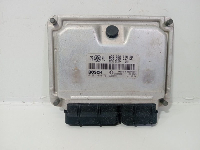 Recambio de centralita motor uce para seat leon (1m1) 1.9 tdi referencia OEM IAM 038906019EP  