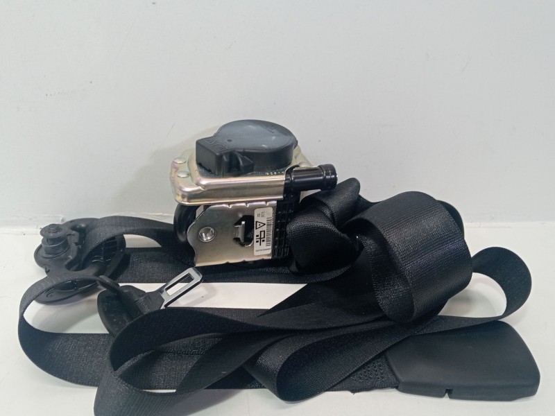 Recambio de cinturon seguridad delantero derecho para bmw 2 active tourer (f45) 218 d referencia OEM IAM 7313304  