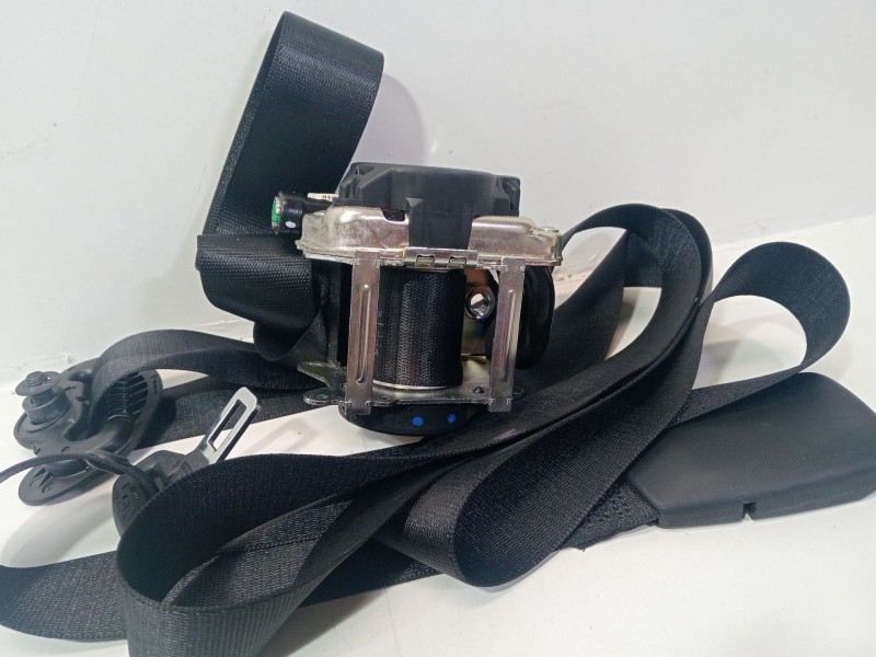 Recambio de cinturon seguridad delantero derecho para bmw 2 active tourer (f45) 218 d referencia OEM IAM 7313304  