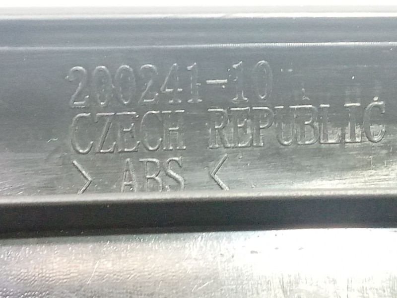 Recambio de moldura para bmw 2 active tourer (f45) 218 d referencia OEM IAM 20024110  