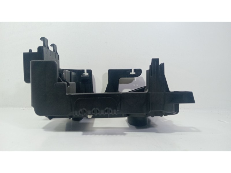 Recambio de caja reles / fusibles para bmw 2 active tourer (f45) 218 d referencia OEM IAM 61149379323  