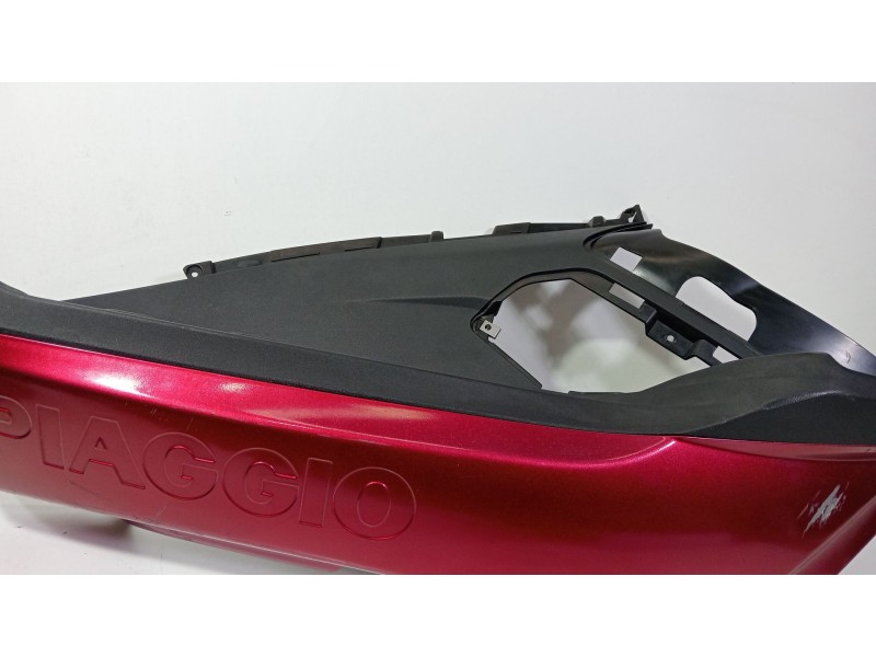 Recambio de moldura para piaggio x7 x7 125 (m62) referencia OEM IAM SX653823  